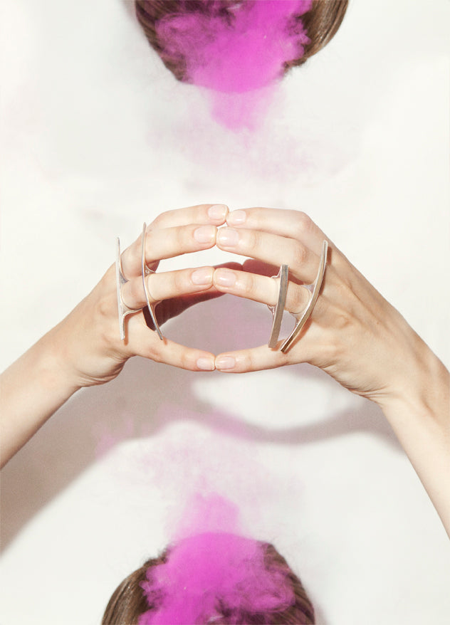 Icons Bar Ring Fashion