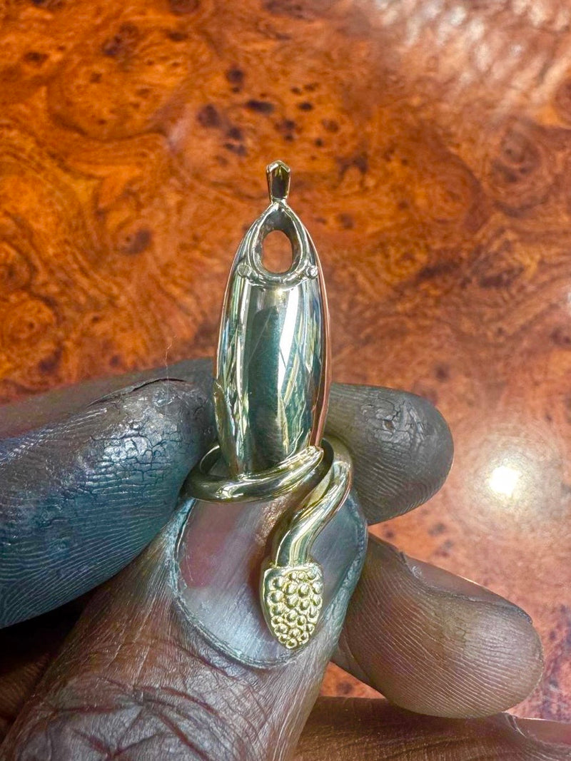 Desert Diamondback French Tip Nail Ring©
