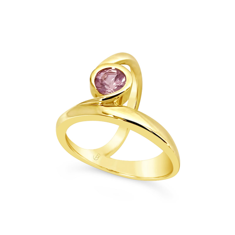 Bolero T Ring w/ Morganite