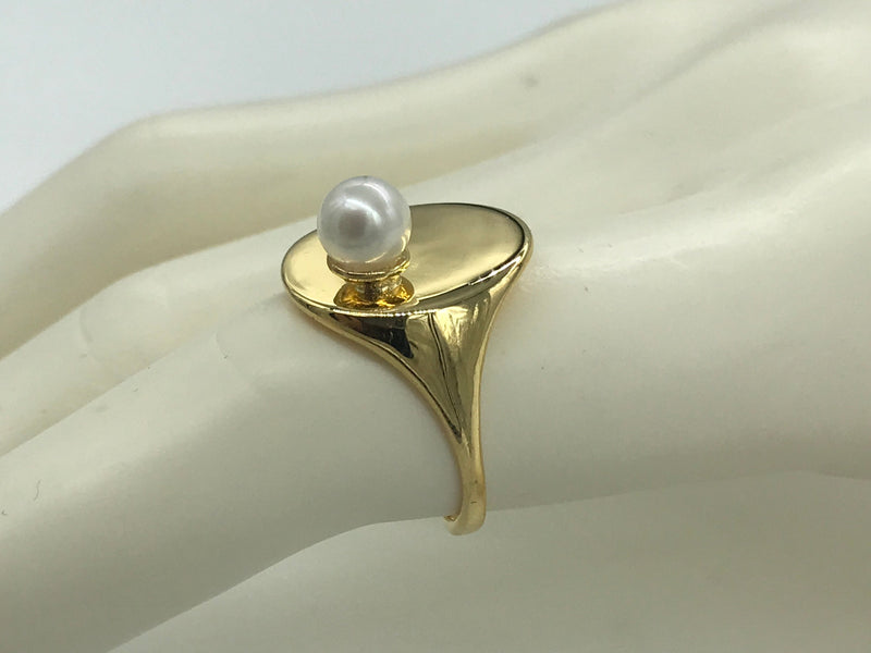 Pearl Mirror Signet